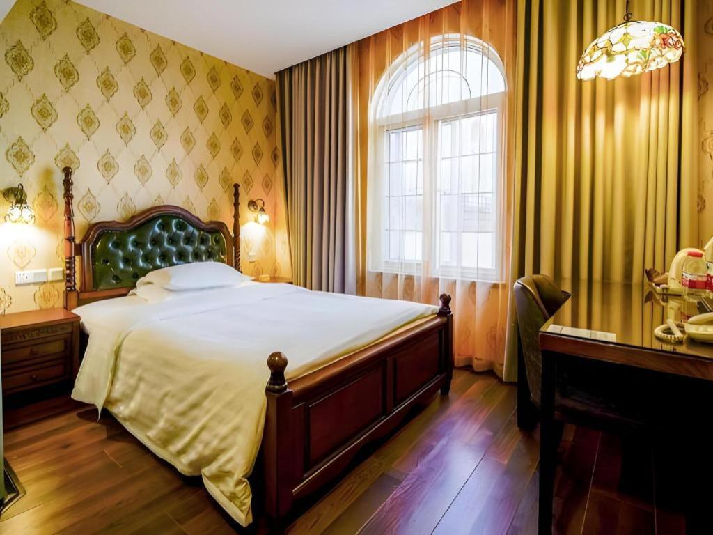 Dong Fang Hotel Pekin Dış mekan fotoğraf