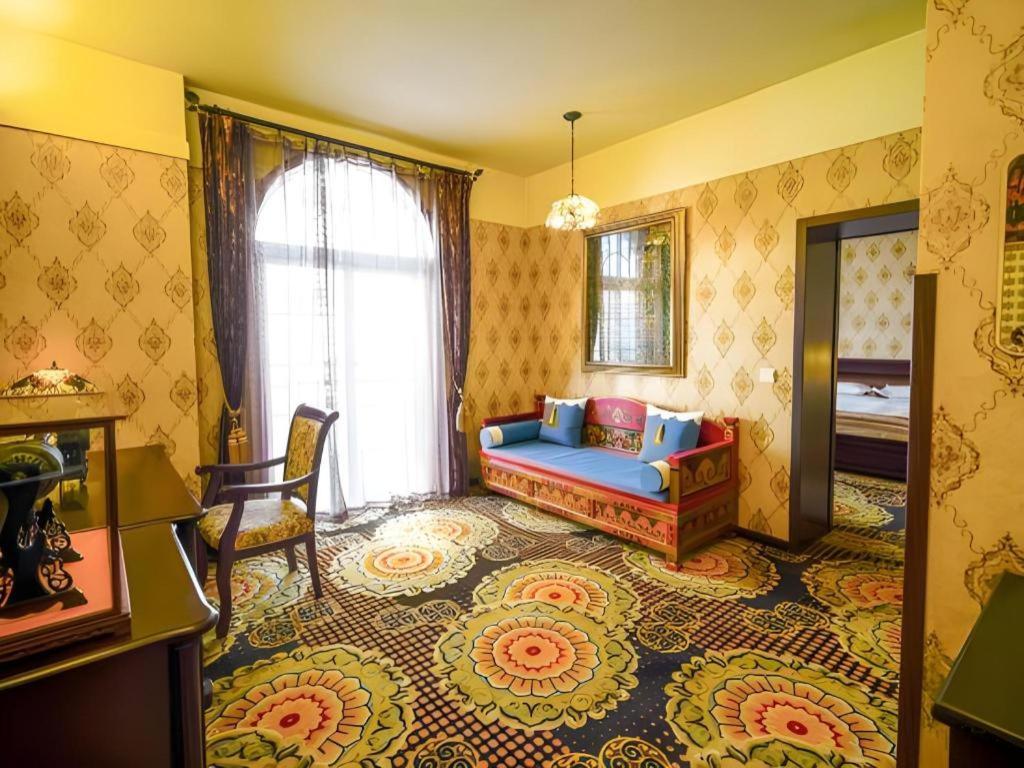 Dong Fang Hotel Pekin Dış mekan fotoğraf